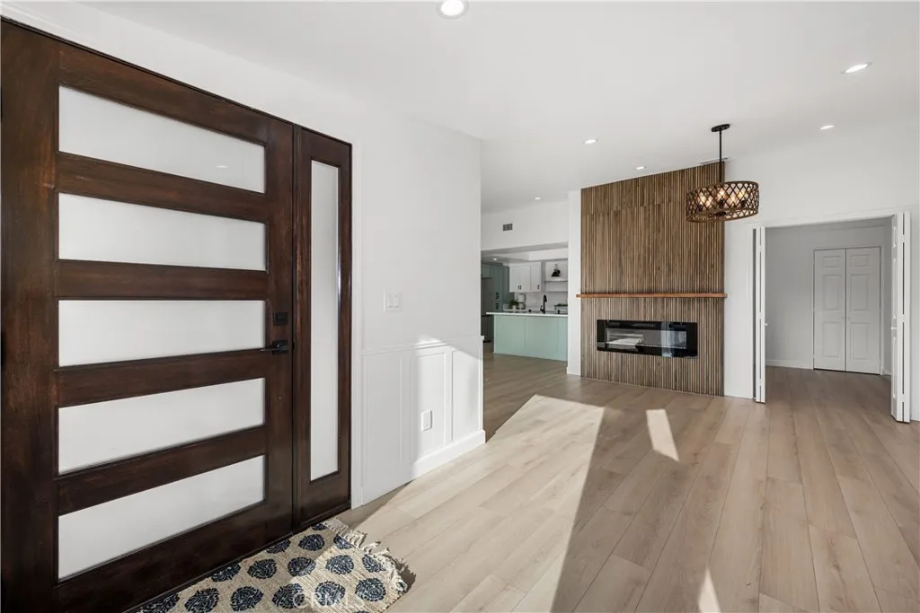 1641 Monterey Road 18e, Seal Beach, California 90740 home-pic-9